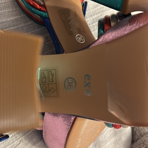 EXE
OPHELIA-829 High Heel Sandal Size:36 (US 5.5-6) - Picture 9 of 9